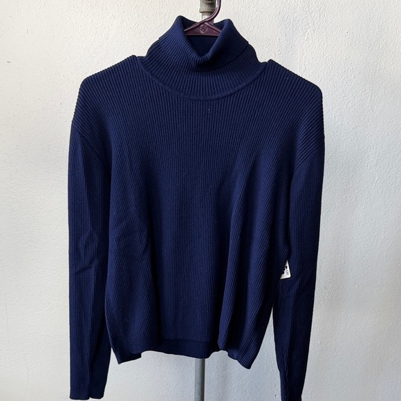 Jones New York Sweaters - Vintage Jones New York Knit Turtleneck Size Large